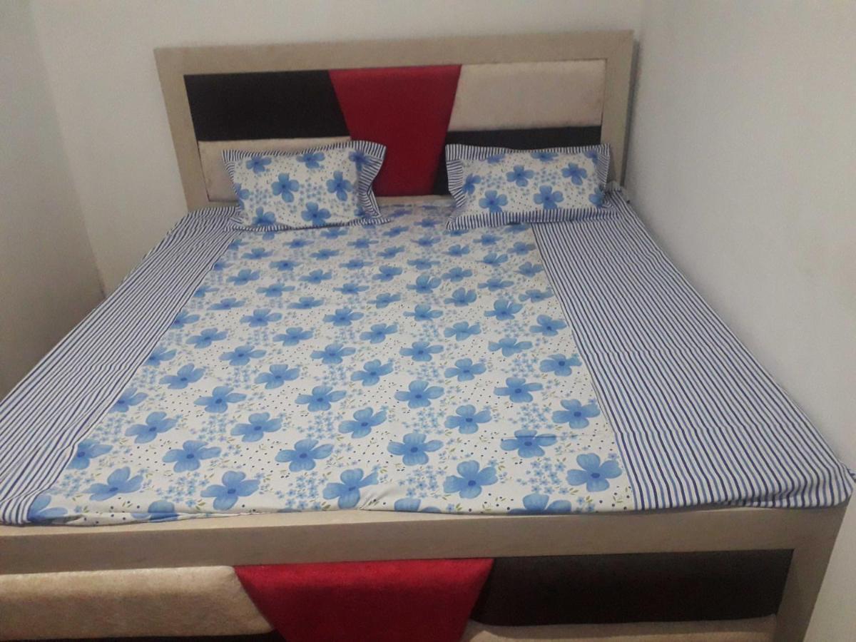 Oyo Golden Inn Hotel Meerut Exterior photo